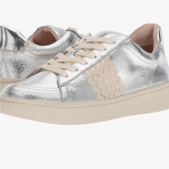 Loeffler Randal Elliot Ric Rac Silver Sneakers - Picture 2 of 11